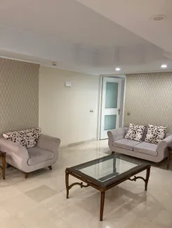 آپارتمان 230 متری مهندسی‌ساز در برج باغ فرمانیه