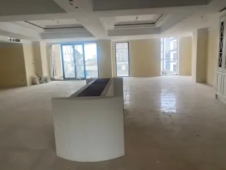آپارتمان لوکس 275 متری در فرمانیه