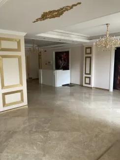 آپارتمان نوساز 200 متری در نیاوران