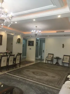 آپارتمان 180 متری در فرمانیه