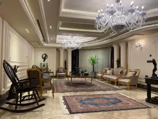 آپارتمان ۲۴۰ متری در خیابان ثروتی فرمانیه