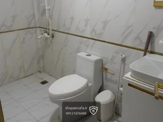 آپارتمان ۱۴۷ متری در پاسداران | فرعی دنج با دید سبز و نور عالی