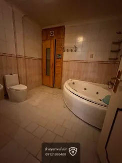 ویلای دوبلکس ۶۰۰ متری نوسازی‌شده در نیاوران