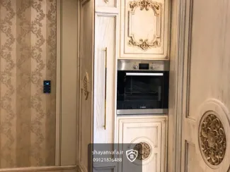 آپارتمان 260 متری تک‌واحدی در فرعی دنج و مشجر با دید رویایی شمال و جنوب در نیاوران